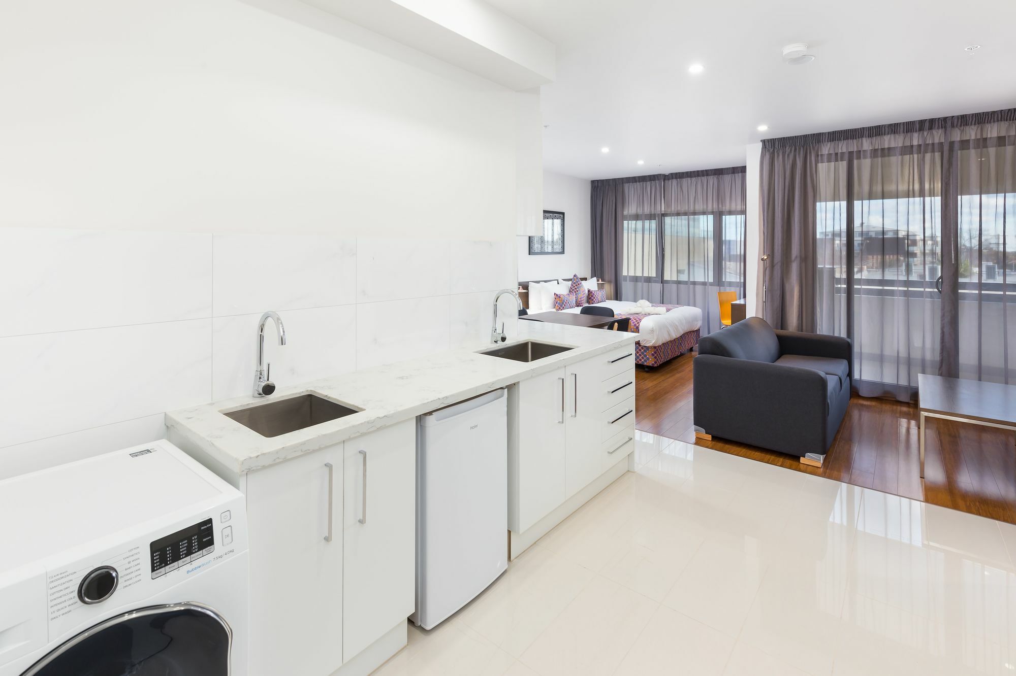 City Edge Dandenong Apartment Hotel Zewnętrze zdjęcie