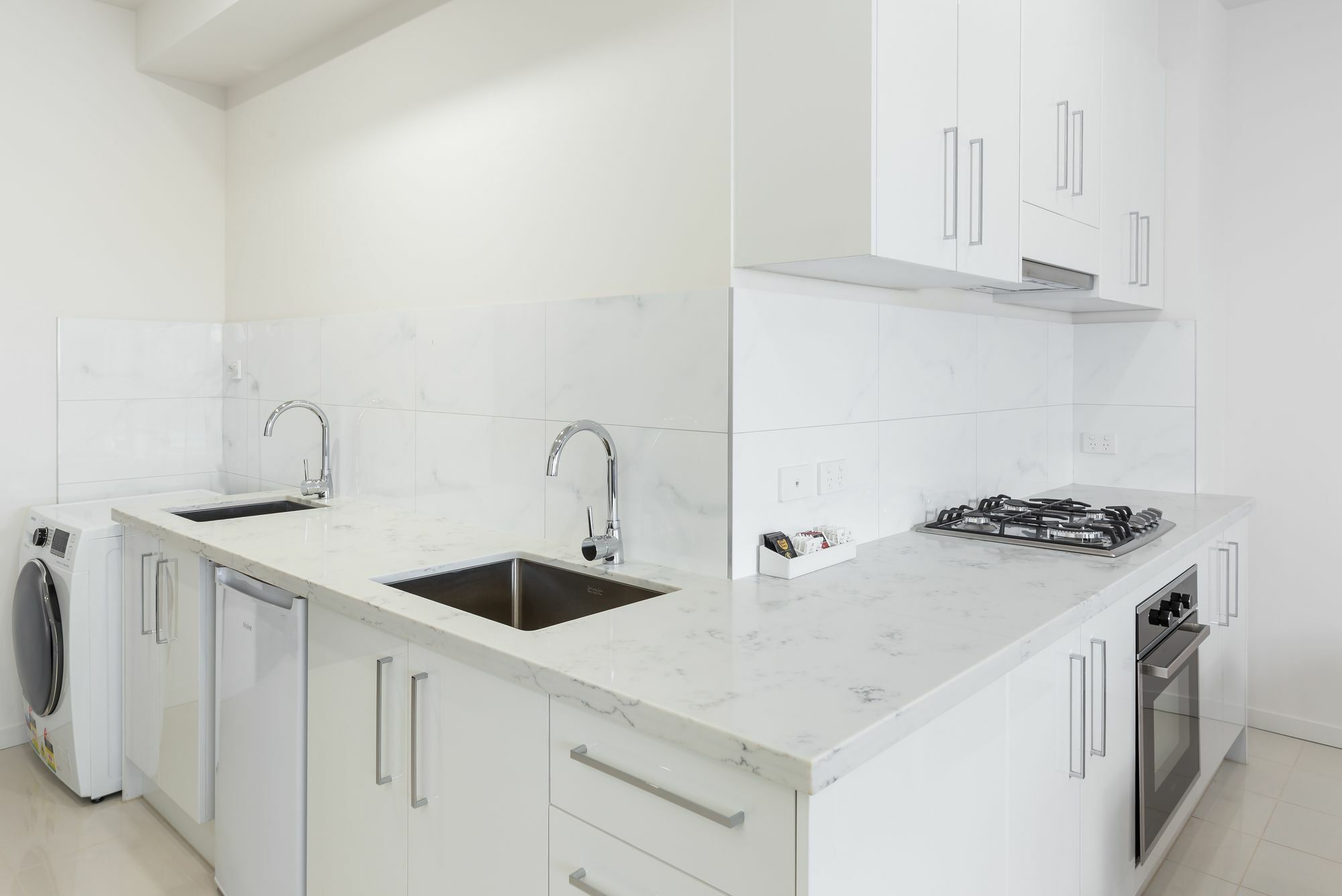 City Edge Dandenong Apartment Hotel Zewnętrze zdjęcie