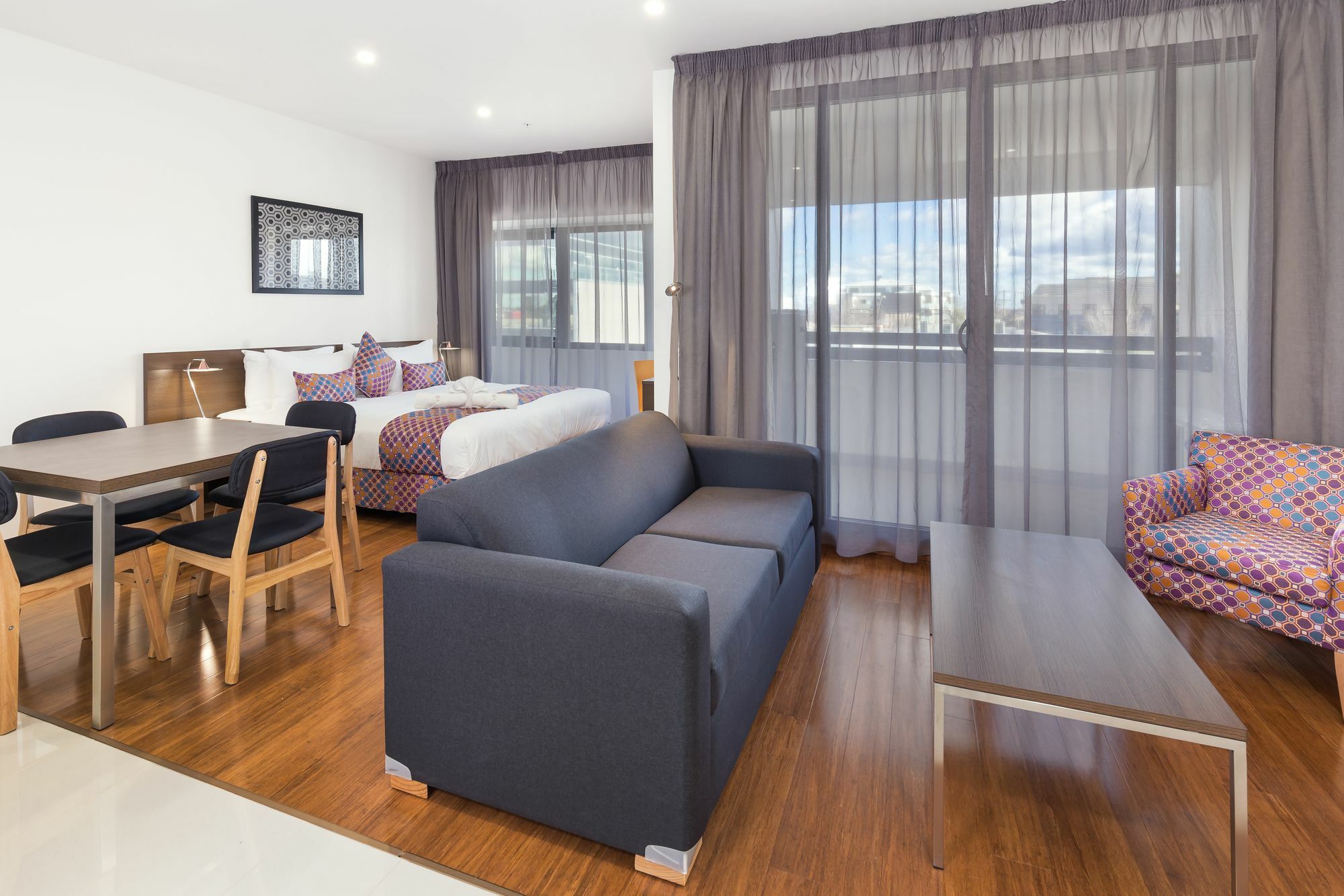 City Edge Dandenong Apartment Hotel Zewnętrze zdjęcie
